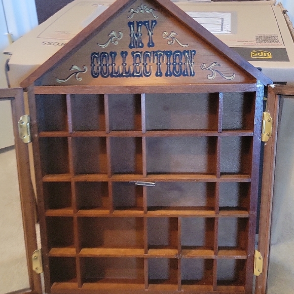 Enesco Brown Display Shelves Wall Decor - Picture 8 of 13